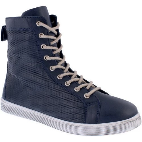 Adesso Beaty Boot 5 Adesso Beaty Boot - Image 3