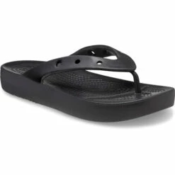 Crocs Classic Platform Flip -UK Shoe Sales 2024 crocs classic platform flip black main 207714 001 5