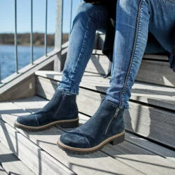 Green Comfort Strike Zip 9 Green Comfort Strike Zip -UK Shoe Sales 2024 green comfort strike zip navy 2 5