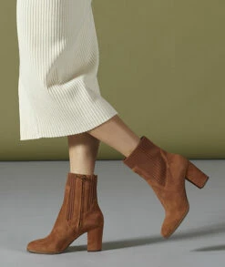 Vionic Perk Kaylee -UK Shoe Sales 2024 kaylee toffee on foot 04