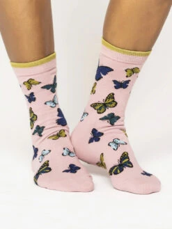 Thought GOTS Butterfly Socks (1 Pair) UK 4 - 7 5 Thought GOTS Butterfly Socks (1 Pair) UK 4 - 7 -UK Shoe Sales 2024 spw749 blush pink butterfly gots organic cotton socks in blush pink 2 1080x