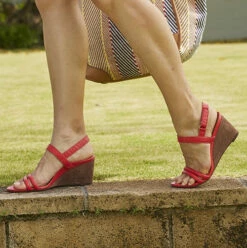 Vionic Pyrite Emmy -UK Shoe Sales 2024 ss22 emmy poppy 600 i0923l1600 lifestyle 1 5