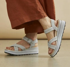 Vionic Phoenix Reyna -UK Shoe Sales 2024 ss23 reyna vapor i4743l1020 lifestyle