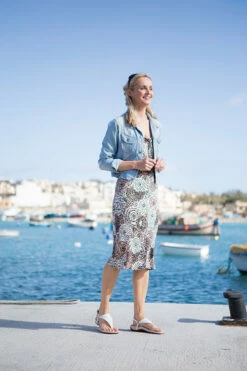 Vionic Rest Kirra Perf Leather -UK Shoe Sales 2024 vionic kirra perf ls web