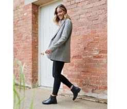 Strive Windsor Chelsea Boot -UK Shoe Sales 2024 windsor black lifestyle